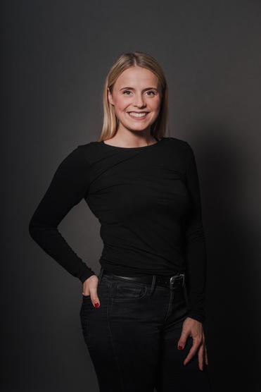 Cabelo-Friseur-Kosmetik_Muenster_Friseurmeisterin_Christina-Schmitz